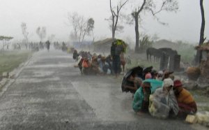 Жертвы циклона Наргис. Погибло приблизительно 146 000 человек. 19 мая 2008 год. REUTERS/Stringer