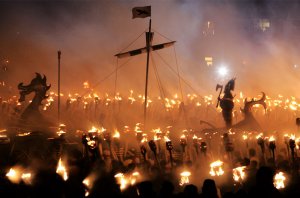 Ежегодный фестиваль викингов в Шотландии. 29 января 2008 год. Carl de Souza/AFP/Getty Images
