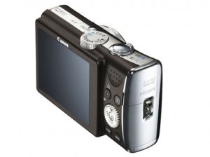 Pre-PMA 2009: Canon PowerShot SX200 IS